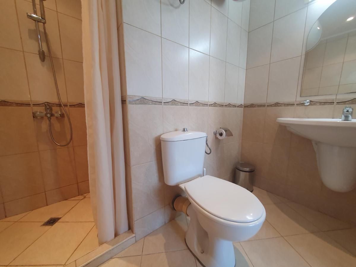 Apartment Ashton Hall - Sonnenstrand - Ost Sunny Beach Esterno foto